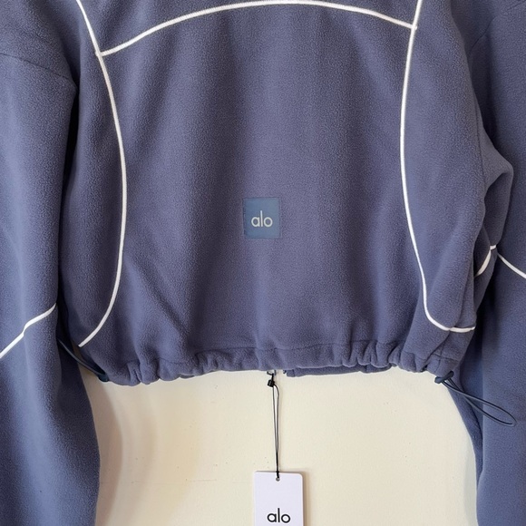 NWT ALO Yoga Polar Fleece Game Time Full-Zip Jacket Size XS Cropped Blue/White - Picture 10 of 12